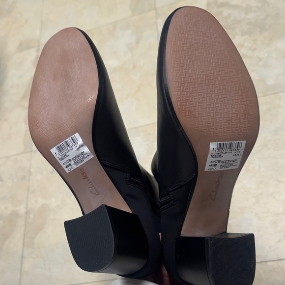 Clarks NEW 9.5 Chantelle Stone Womens Black Leather Ankle & Booties Boots shoes - Picture 8 of 12